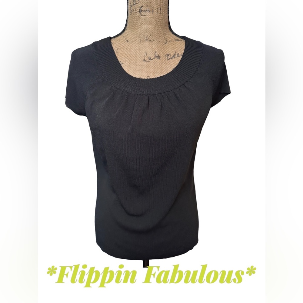 Ann Taylor Loft~ Black knit top size medium